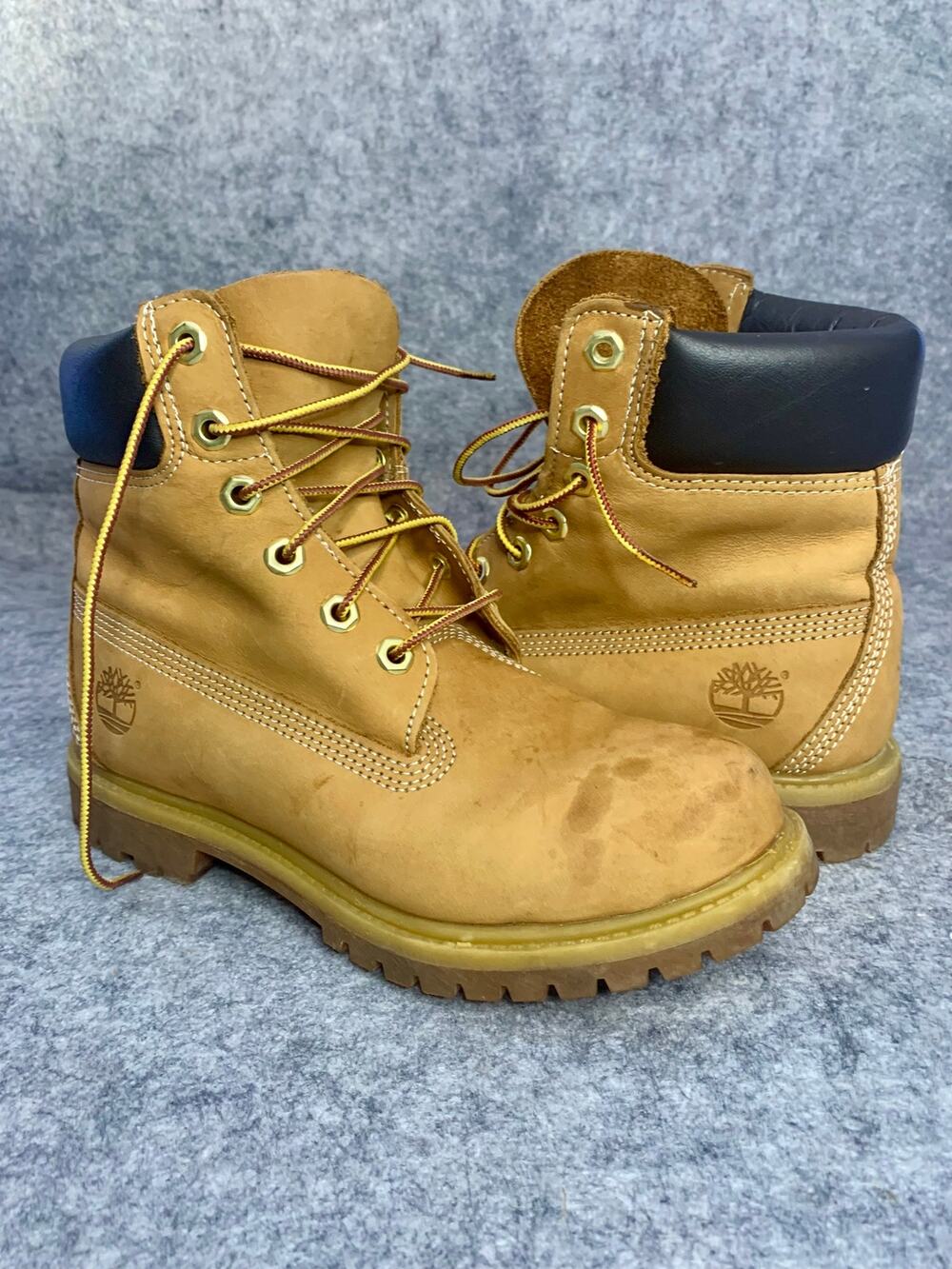 Timberland 10361 Women's 6" Premium Waterproof Boots Size 6M Wheat, Blemishes